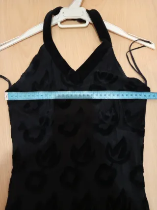 Vestido largo negro halter, estampado terciopelo