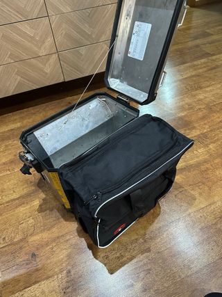 2 Maletas Laterales BMW originales