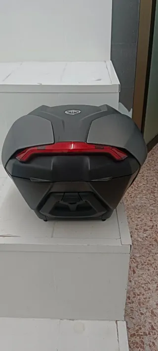 Baúl Yamaha Negro