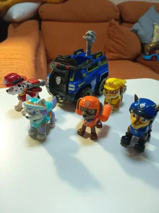 Lote Paw Patrol Vehículos y Figuras