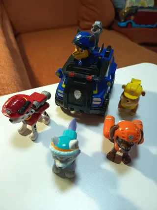 Lote Paw Patrol Vehículos y Figuras