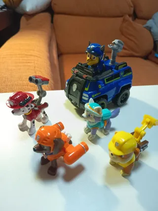 Lote Paw Patrol Vehículos y Figuras