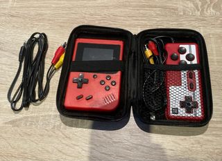 Consola Portátil Roja + Accesorios