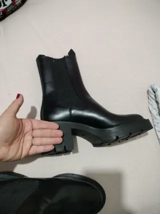 Botas Chelsea Zara Negras