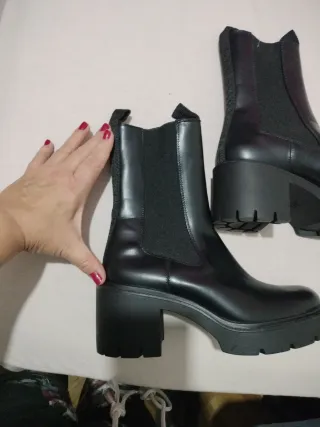 Botas Chelsea Zara Negras