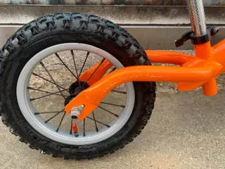 Bici de equilibrio KTM naranja