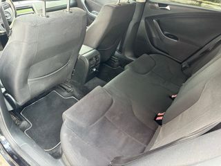 Volkswagen Passat 2010