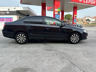 Volkswagen Passat 2010