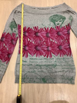Jersey Desigual Flores y Rostros Gris Rosa