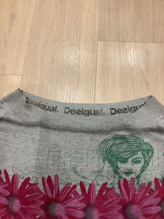 Jersey Desigual Flores y Rostros Gris Rosa