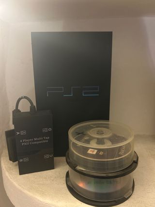 PlayStation 2 con multitap 4 jugadores