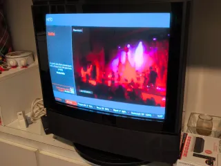 TV Bang & Olufsen negra