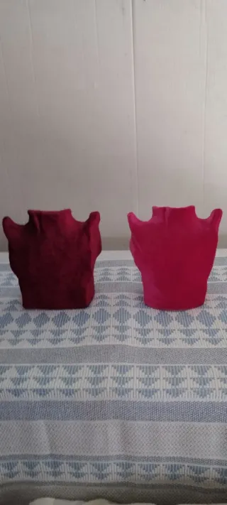 Bustos Joyería Terciopelo Rojo/Morado varios tamañ