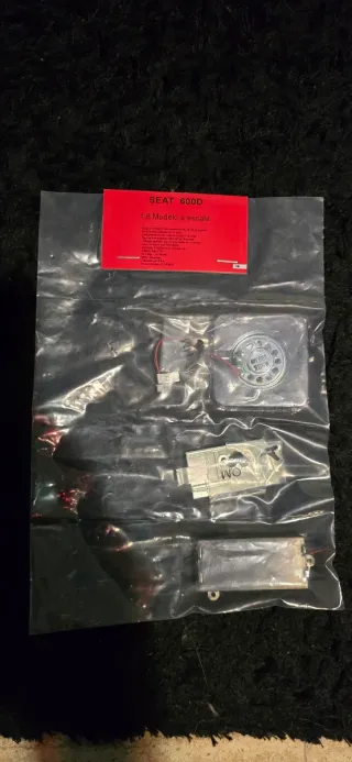 Seat 600D Altaya Modelo a escala