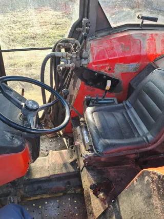 Tractor Same exploren con pala frontal