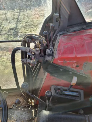 Tractor Same exploren con pala frontal