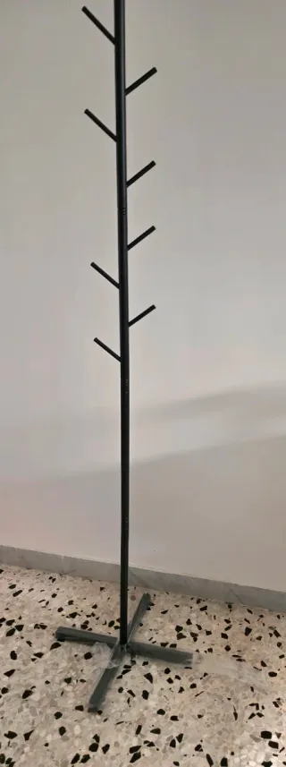 Attaccapanni appendi appendiabiti terra rami nero