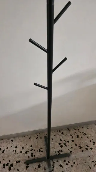 Attaccapanni appendi appendiabiti terra rami nero