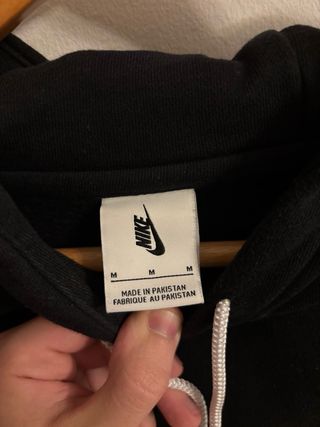 Sudadera Nike Solo Swoosh Negra