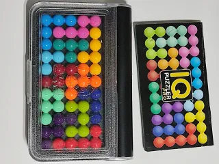 IQ Puzzler Pro Juego de Lógica