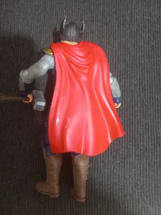 Action Figure Thor Avengers