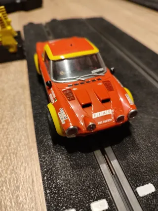 Scalextric Fiat Abarth 124