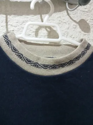 Sudadera unisex azul y beige