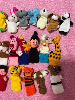 Muñecos de dedo de lana, titellas