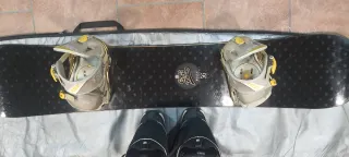 Tabla Snowboard Forum Burton + Botas