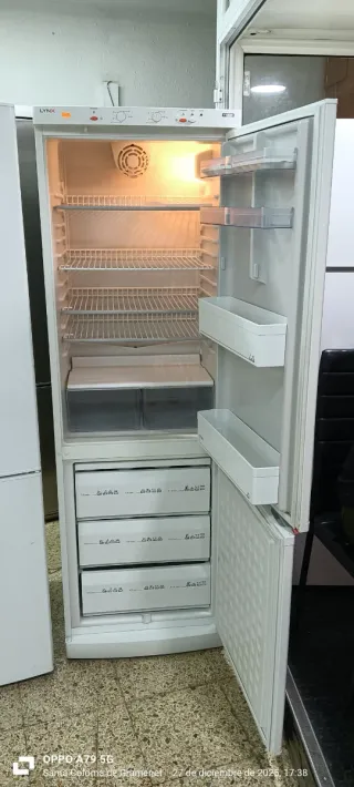 Nevera Combi Blanca LYNX No Frost energía A+