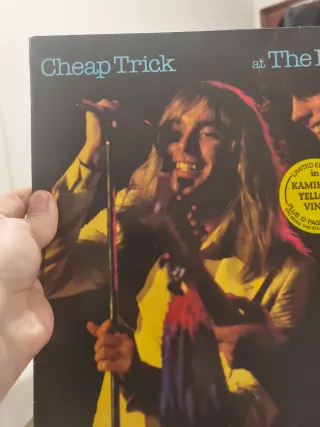 Cheap Trick Vinil Edição Limitada Kamikaze dourada