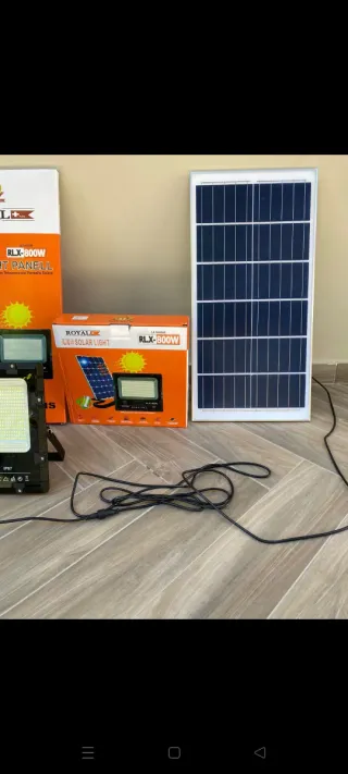 Faroa a LED 800W con Pannello Solare