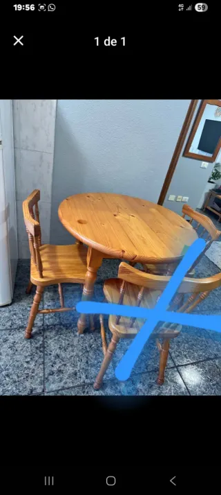 Mesa y 2 sillas de pino