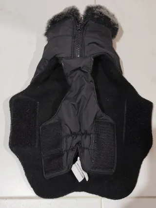 Abrigo perro impermeable negro,Talla 10. Marca DGS