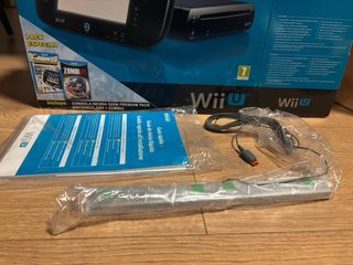 Nintendo Wii U Premium Pack ZombiU + Nintendo Land