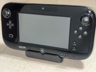 Nintendo Wii U Premium Pack ZombiU + Nintendo Land