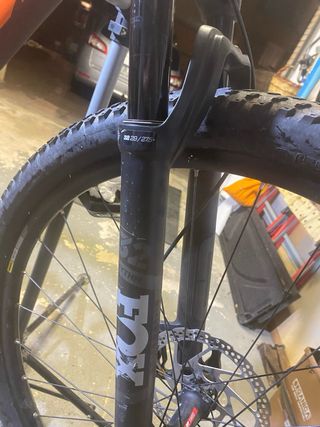 Bicicleta KTM Scarp Elite Carbono 29