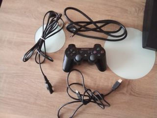 Playstation 3 Slim 160GB + 4 juegos