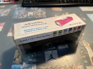 Mini altavoz Asvark negro