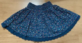 Falda estampada niña T. 5/6