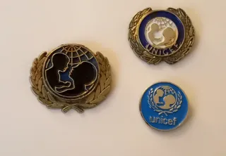 Lote 3 Pins UNICEF vintage