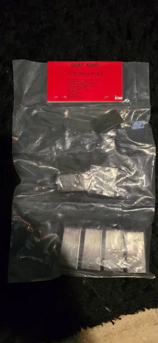 Seat 600 D Altaya 1:18 Modelo a escala