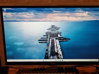 PC Compacto ITX en Caja de Aluminio.