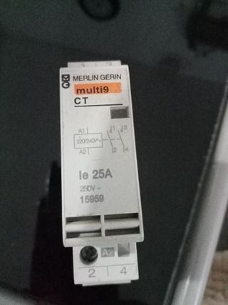 Merlin Gerin multi9 CT 25A