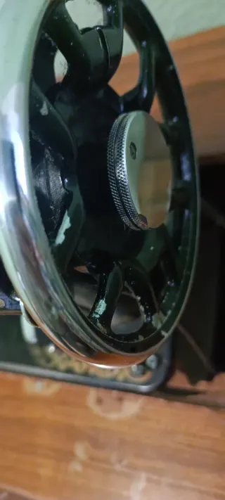 Máquina de coser Alfa