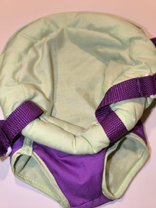 Mochila portabebés para muñecas