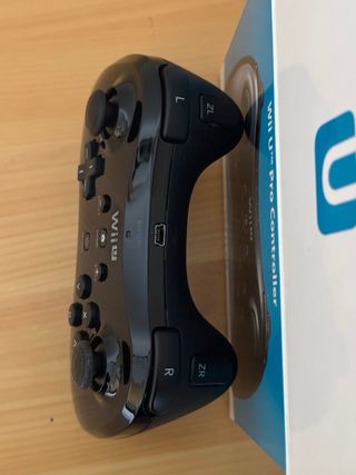 Nintendo Wii U Pro Controller Negro