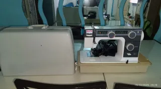 Máquina de coser Alfa 393 TDL