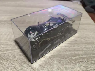 Bentley EXP8 Le Mans 2001 1:43