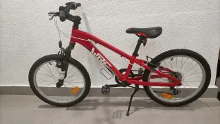 Bici Infantil Conor Invaders Rossa come nuova